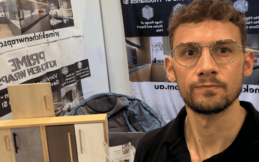 Kitchen Colour Trends in 2025 – Vinyl Wrap Styles Brisbane Homeowners Love